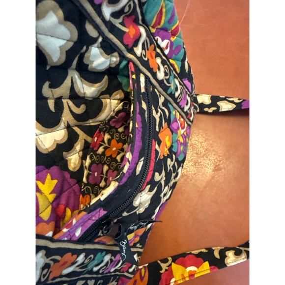 Vera Bradley Hipster Crossbody Bag Suzani Floral Retired 2011 EUC - Picture 7 of 7